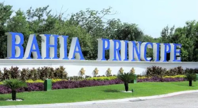 Apartments Steps Away From Pool Facing the Golf Course, Prenota Appartamento Hotel a Quintana Roo con piscina, Piscina