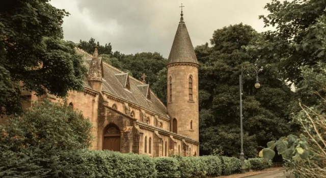 No 4 the Highlands