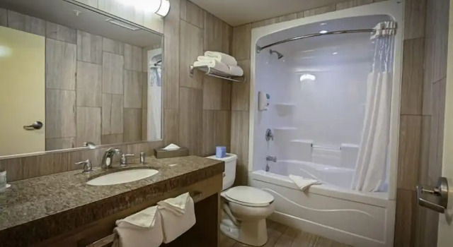Двухместный люкс Stone Mill Inn
