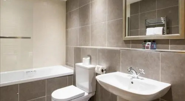 Cameron House Three Bed Lodge with View L28, Забронировать Отель Алекзандрия Озеро Лох-Ломонд, рядом с Комплекс Лох-Ломонд-Шорс