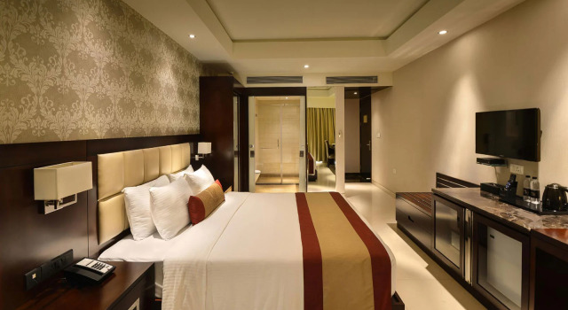 Номер Deluxe с видом на город The Acacia Hotel & Spa