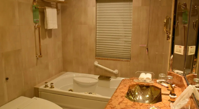 Трёхместный номер Deluxe Evergreen Laurel Hotel Taipei