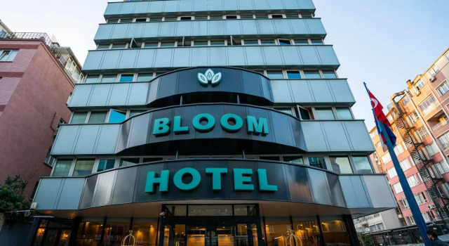 Bloom Hotel