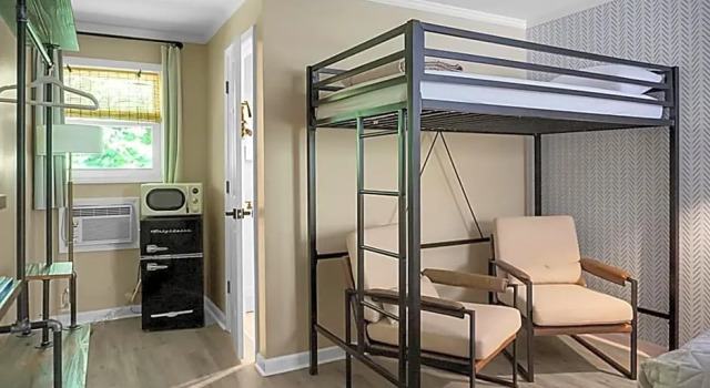 Люкс Deluxe Hickory Falls Inn
