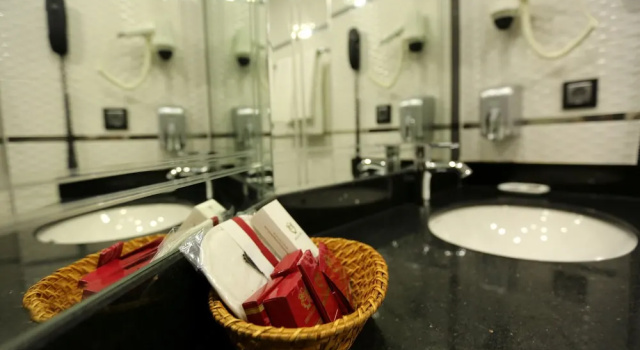 Трёхместный номер Standard Prestige Hotel