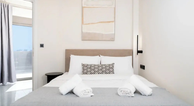 Acropolis View - Stylish City Penthouse