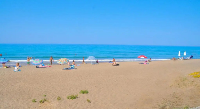 Коттедж Beachfront holiday Houses Yannis on Agios Gordios beach