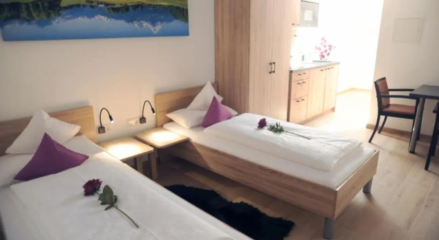 Pension Lerchenfeld, Prenota Hotel Schongau Pfaffenwinkel