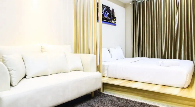 Standard room Modern Style The Oasis Studio Apartment with Comfortable Sofa