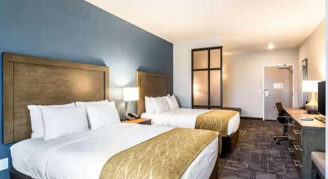 Семейный люкс Comfort Inn & Suites Salt Lake City Airport