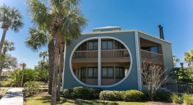 Hibiscus F102 Free Activities, Oceanfront, Wifi, 3 Pools, Rezerwuj Dom wakacyjny Hotele w Saint Augustine Area z parkingiem, Parking