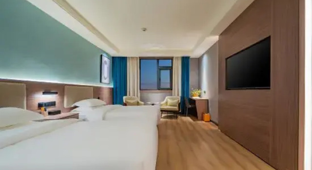 Люкс Urban Garden Hotel (Xi'an Red Cross Hospital Nanshaomen Subway Station)