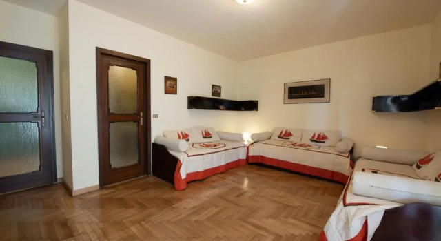Коттедж Elegante appartamento di 200 mq con vista a Sanremo