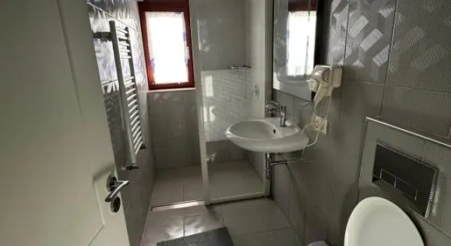 Двухместный номер Standard с балконом Hotel Gjallica