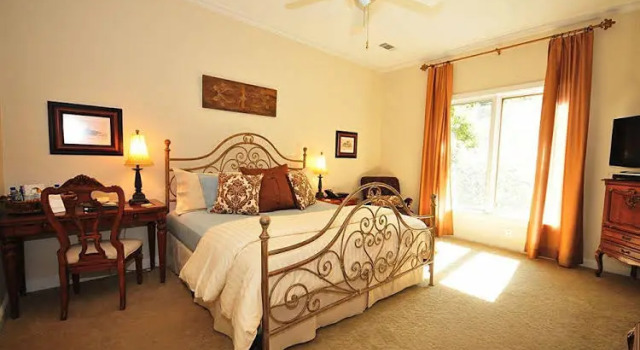 Wildwood Inn