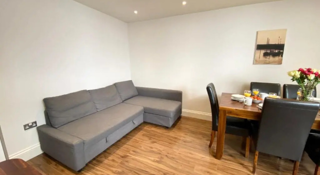 Апартаменты с 2 комнатами Stylish Maisonette and studio in Victoria