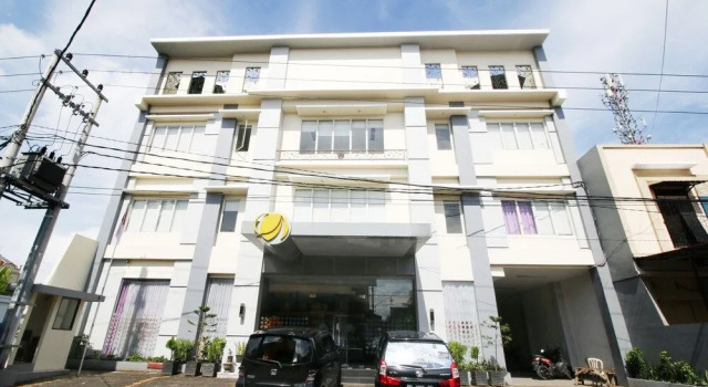 Airy Panakkukang Ance Daeng Ngoyo 8A Makassar, Prenota Hotel Hotel a Sulawesi con parcheggio, Parcheggio