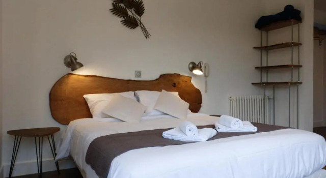 Supérieure quadruple chambre Hôtel Restaurant des Grottes du Pech Merle