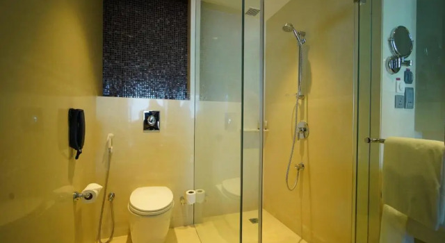 Номер Premium Crowne Plaza Kochi by IHG