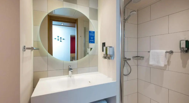 Двухместный номер Super Hampton by Hilton London Park Royal