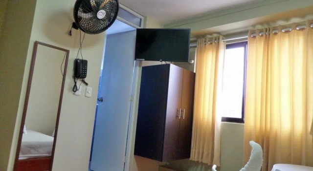 Hotel Residencial JH, Забронировать Отель Отели Ламбайеке с завтраком, Завтраки