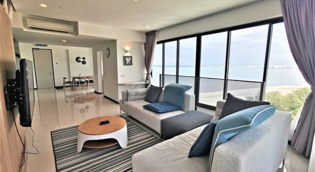 Апартаменты Superior Family Suite Sunrise Gurney Penang
