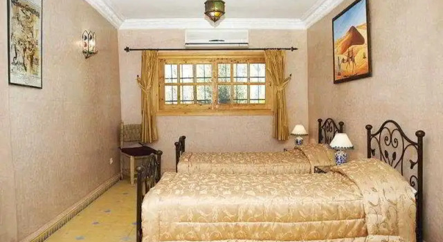 Marquise Villa, Забронировать Вилла Отели Марракеш-Тенсифт-Эль-Хауз с парковкой, Парковка