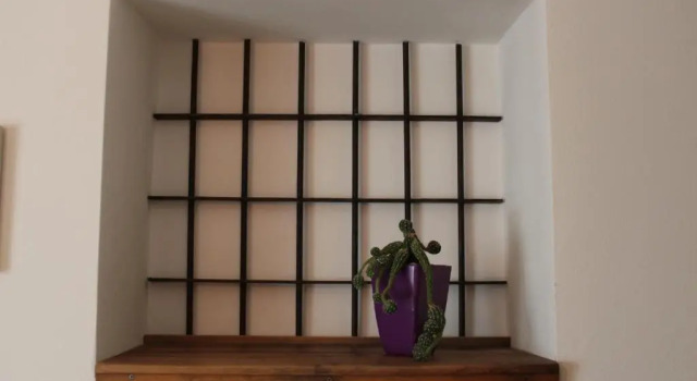 Номер Standard B&B Acero Rosso