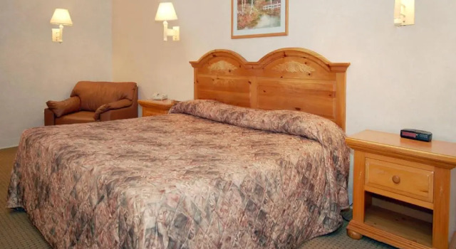 Номер Standard Econo Lodge Fredericksburg