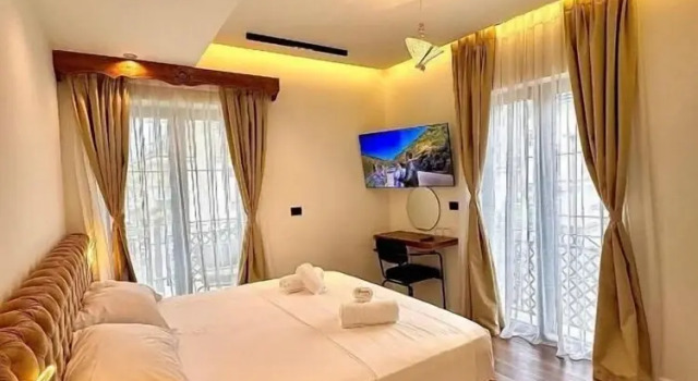 Люкс Martin Luxury Hotel