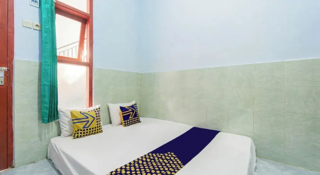 Camera Economy SPOT ON 93965 Ibrahim Guest House Syariah