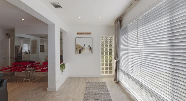 Seas The Day 8: Designer Beach W/ Pool! 3 Bedroom Condo, Rezerwuj Apartament Riviera Beach Palm Beach County