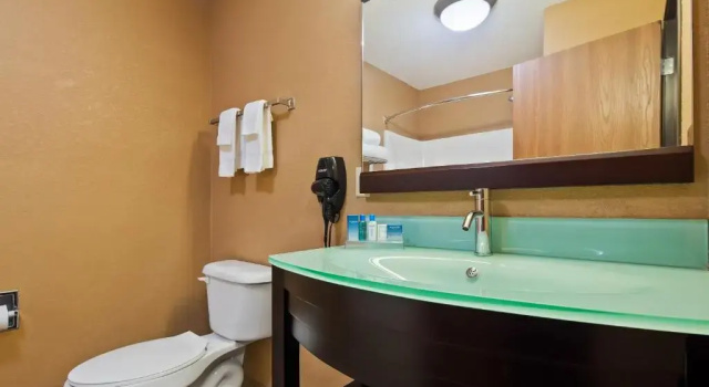 Номер Standard Best Western Paducah Inn