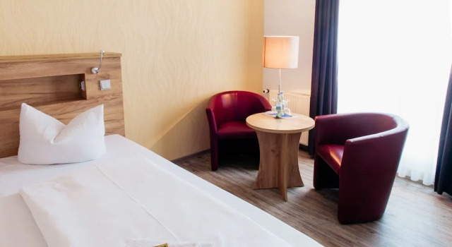 Одноместный номер Comfort Hotel & Restaurant "Deutscher Kaiser"
