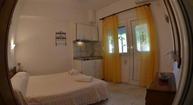 Студия Chrisi Akti Hotel