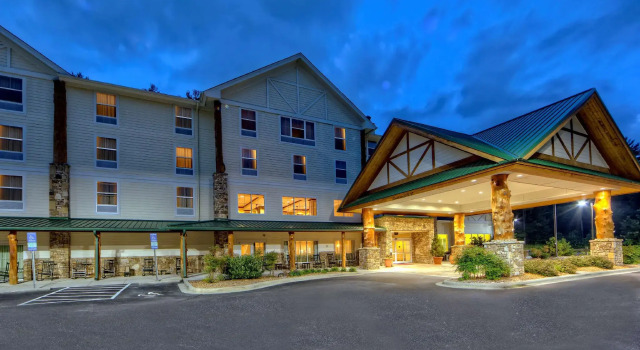 Четырёхместный номер Standard Hampton Inn & Suites Cashiers - Sapphire Valley