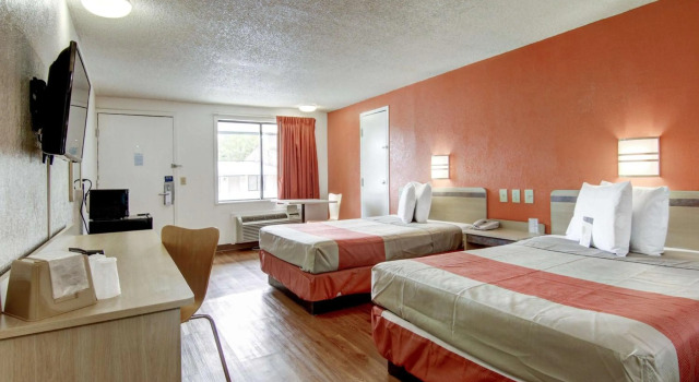 Motel 6-Union City, GA - Atlanta Airport, Reserva ahora Motel Hoteles en Georgia con piscina, Piscina