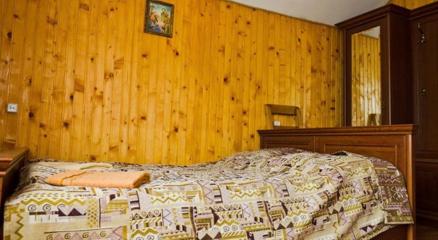Kryvorizka Palanka, Book Hotel Hoteller i Jablonitsa med parkering, Parkering