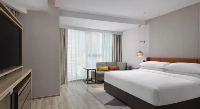 Люкс с видом на сад Home2 Suites by Hilton Liaocheng Linqing