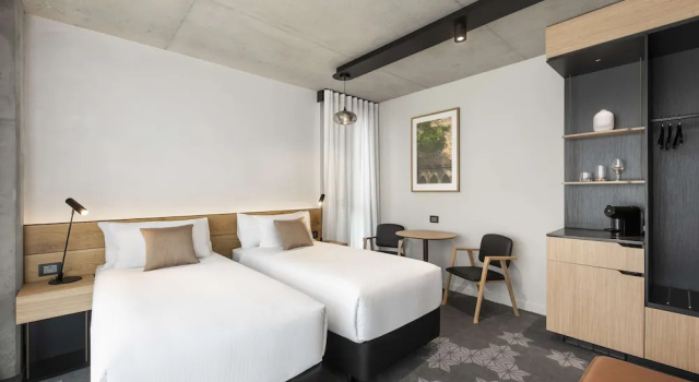 Семейный номер Standard с 2 комнатами Vibe Hotel Adelaide