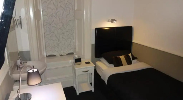 Номер Economy Lochnagar Guest House