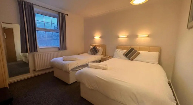 Семейный номер Standard Pine Lodge Hotel & Restaurant Mansfield