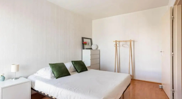 Appartement à 10 minutes du centre de Paris avec le RER B, Забронировать Апартаменты/квартира Ла-Курнёв Seine-Saint-Denis