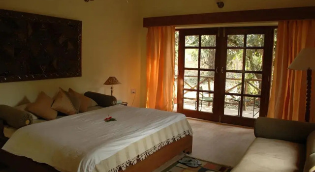 WelcomHeritage Bandhavgarh Jungle Lodge