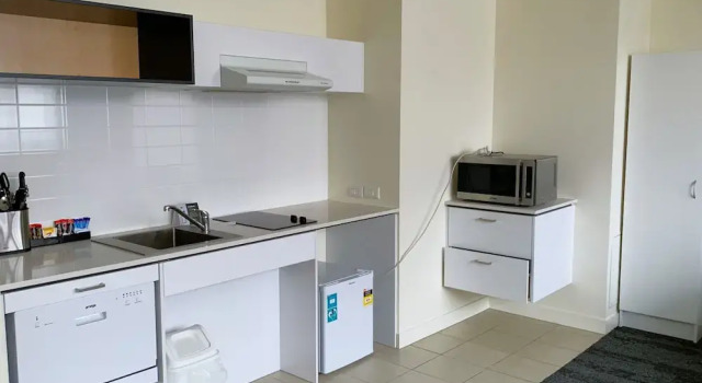 Апартаменты Standard c 1 комнатой с балконом Hotel Diana South Brisbane
