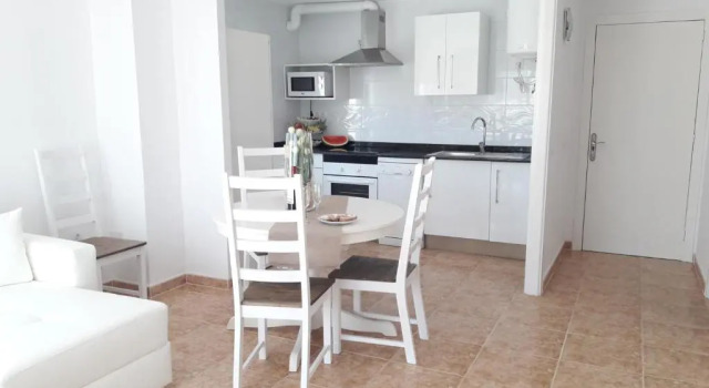 Апартаменты Wonderful, 100 meters from the beach.