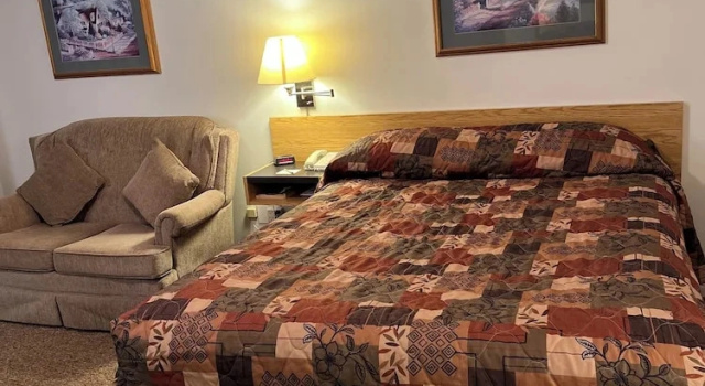 Номер Standard Coast Whitecourt Hotel
