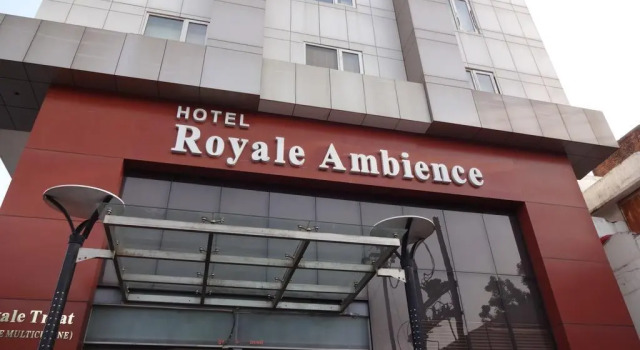 Hotel Royale Ambience, Забронировать Отель Отели штата Махараштры 3 звезды, 3*