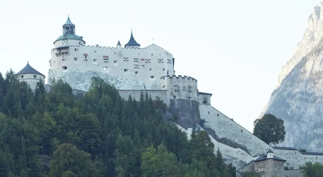 Apartment in Krispl Near Ski Slopes, Book Apartment Hotels in Gaissau with Parking, Parking