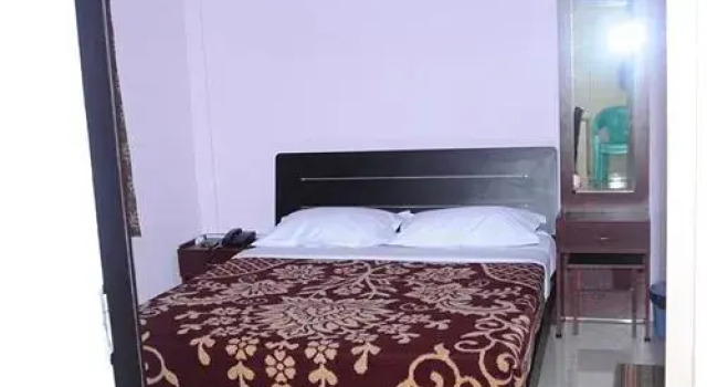 Pine Wood Resorts, Забронировать Отель Отели штата Тамилнада 3 звезды, 3*